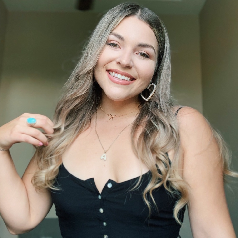 Meet your Posher, Anlyana